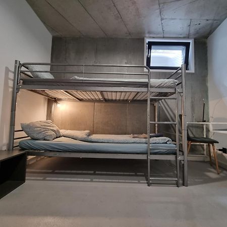 Industrialna Piwnica Hostel Γκντανσκ Δωμάτιο φωτογραφία